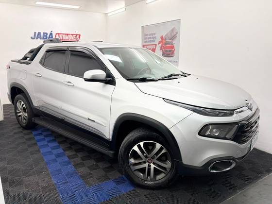 FIAT TORO 2.4 16V MULTIAIR FLEX FREEDOM AT9 FIAT TORO 2.4 16V MULTIAIR FLEX FREEDOM AT9